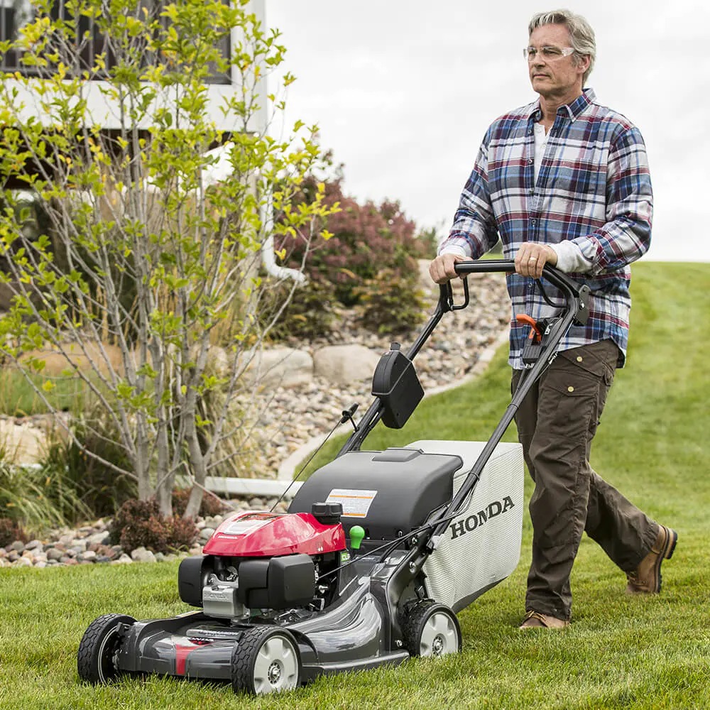 21 In. Nexite Deck Self Propelled 4-in-1 Versamow Hydrostatic Electric Start Self Propelled Lawn Mower with GCV200 Engine, Auto Choke and Roto-Stop Blade